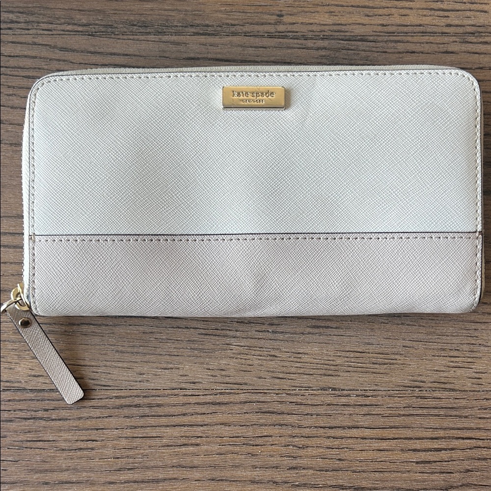 Kate Spade Two-Tone Cream and Tan Wallet